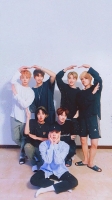 bts heart wallpaper