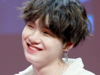 bts suga cute