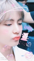 bts v cute wallpaper