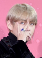 bts v sign