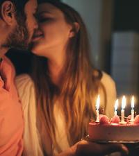 love romantic happy birthday images