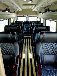 tempo traveller images