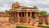 aihole cave temple jain mandir