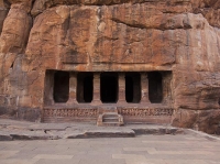 badami cave temples in badami jain mandir
