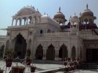 chamatkarji jain mandir