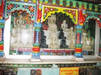 choubeesee bara mandir chanderi jain temple jain mandir