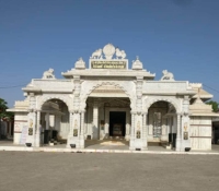 gommat giri indore jain mandir