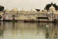 hanumantal bada jain mandir jabalpur jain mandir