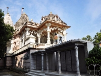 hrinkar teerth jain mandir