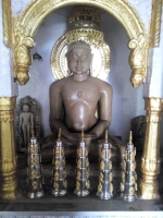 mahavir jain temple and digambar jain parasnath jinalaya bhind jain mandir
