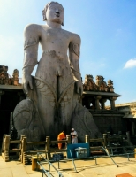 venur a 35 feet 11 m  gomateshwara idol jain mandir