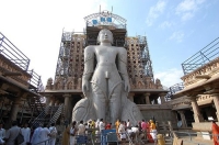 venur a 35 feet 11 m  gomateshwara idol jain mandir