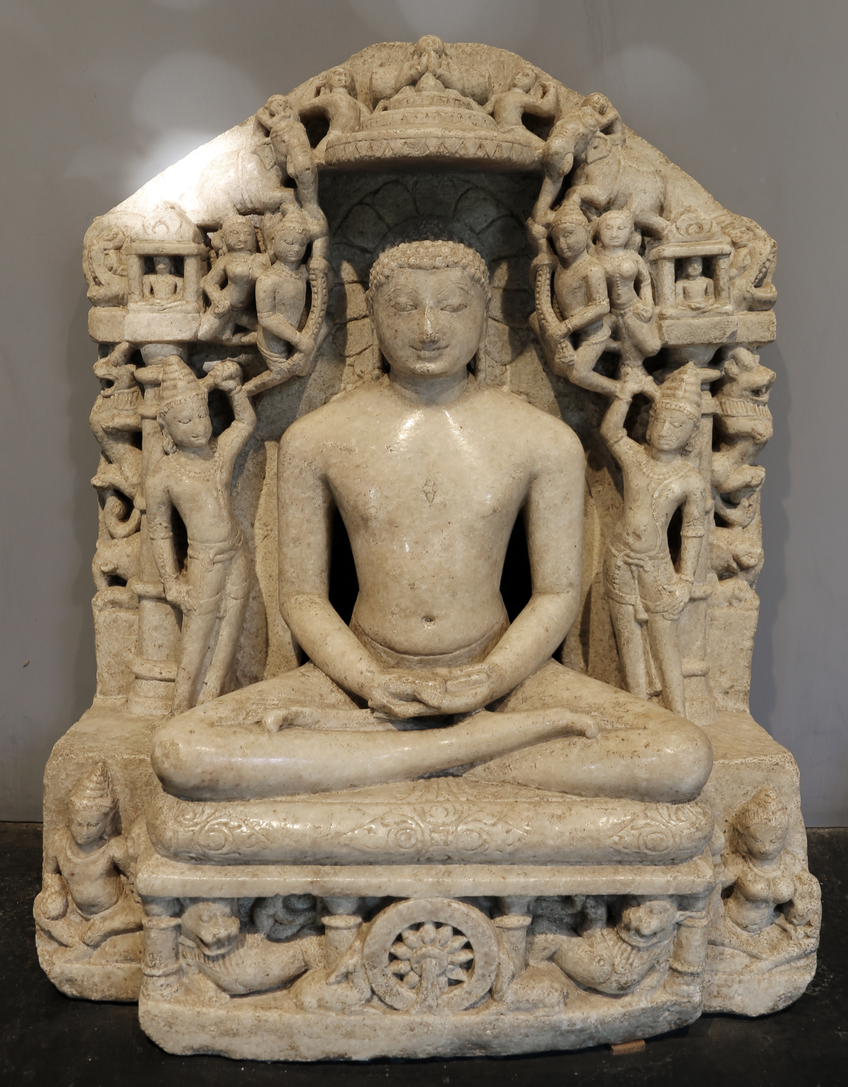 Shantinath Bhagwan
