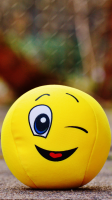 whatsapp dp smiley ball