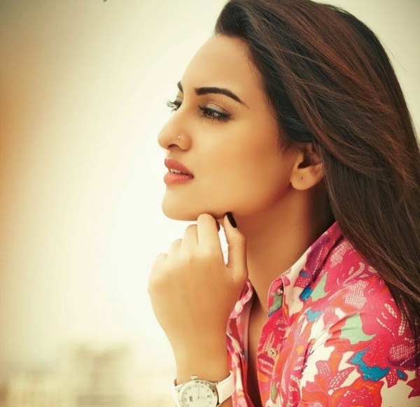 Sonakshi Sinha HD Wallpapers