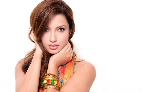 Gauhar Khan HD Wallpapers