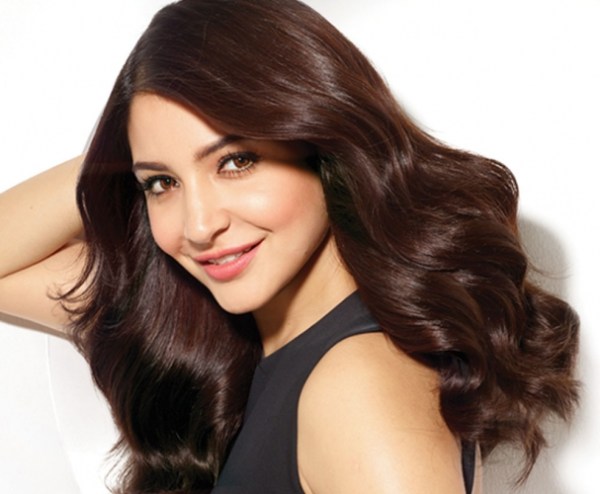 Anushka Sharma HD Wallpapers