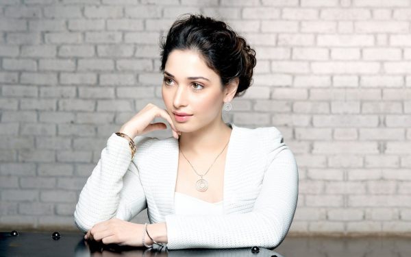 Tamannaah Bhatia HD Wallpapers