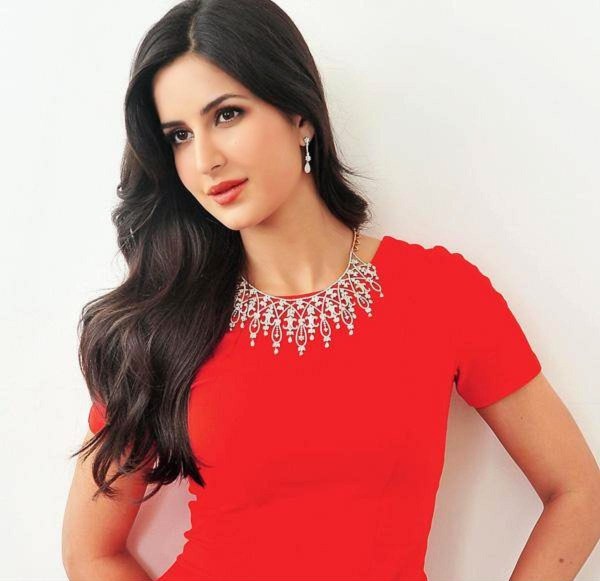 Katrina Kaif HD Wallpapers