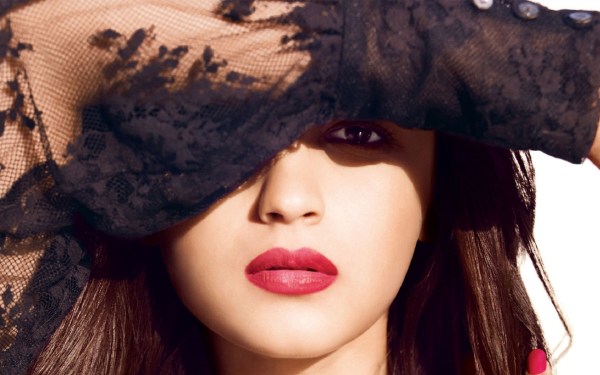 Alia Bhatt HD Wallpapers