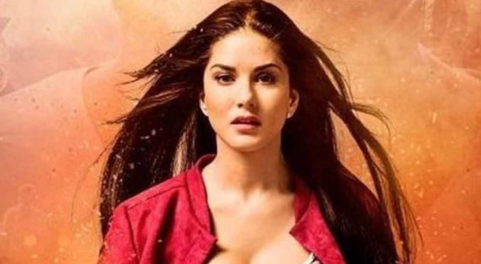 Download Latest Sunny Leone HD Wallpapers